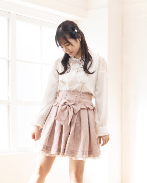 ボックスプリーツリボンスカート ｜ LIZ LISA（リズリサ）公式通販 ｜ Tokyo Kawaii Life