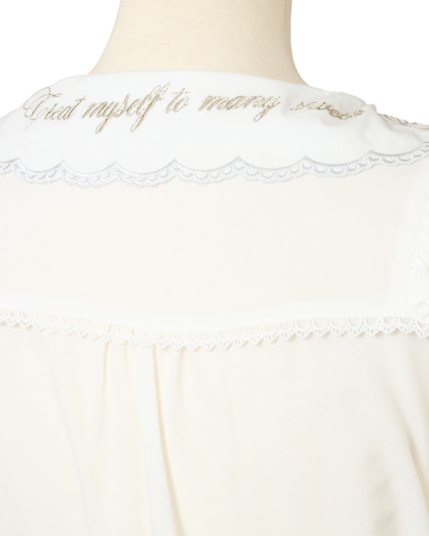 LIZLISA ストロベリー刺繍セーラーリブブラウス ホワイト LIZ LISA on X: 