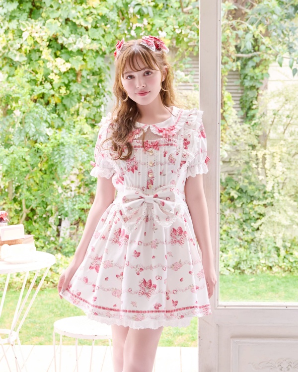 予約商品】Creamy Berry柄ワンピース ｜ LIZ LISA（リズリサ