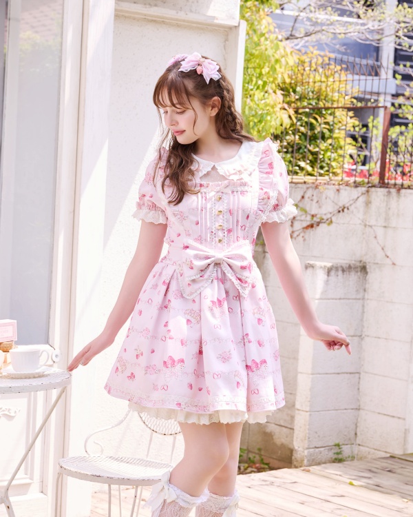 Creamy Berry柄ワンピース ｜ LIZ LISA（リズリサ）公式通販 ｜ Tokyo