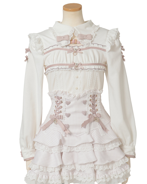 コルセットライクカットブラウス ｜ LIZ LISA（リズリサ）公式通販