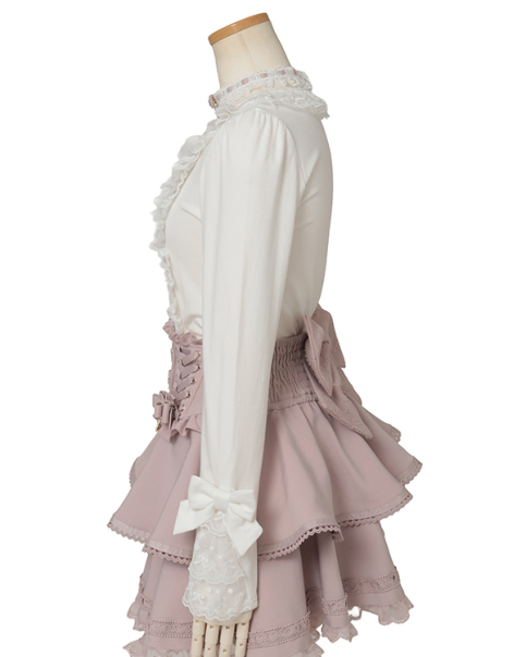 スピンドルヨークカットトップス ｜ LIZ LISA（リズリサ）公式通販