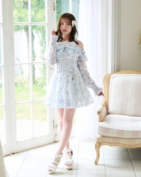 【希少品】 LIZLISA 花柄ロンパース 予約商品】花柄レースコルセットライクワンピース ｜ LIZ LISA