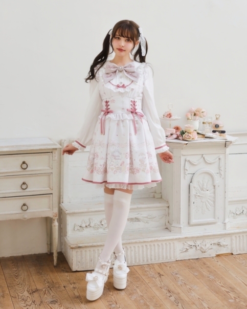 予約商品】Romantic Cosmetics柄ワンピース ｜ LIZ LISA（リズリサ