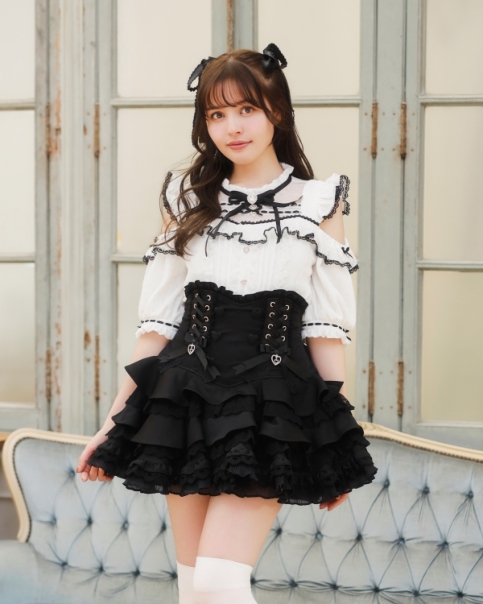 予約商品】レースアップティアードスカパン ｜ LIZ LISA（リズリサ