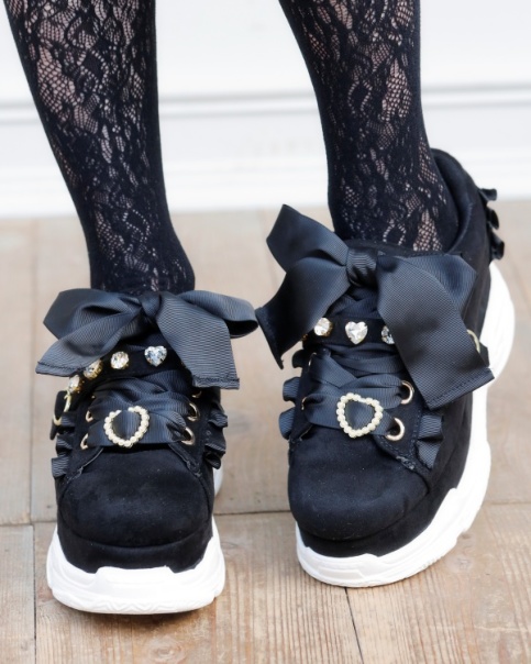 ビジューベルト厚底スニーカー ｜ LIZ LISA（リズリサ）公式通販