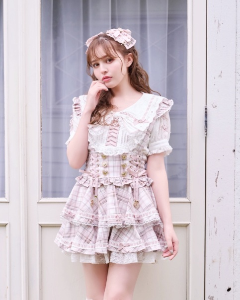 上品なファッション スカラップリボン衿リブトップス LISA（リズリサ）公式 LIZ ｜ トップス