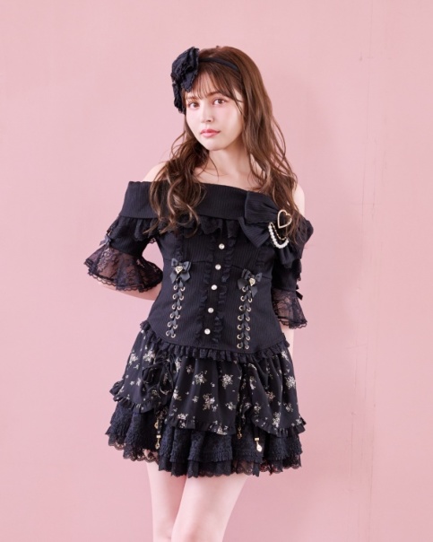リズリサ美品のみ大セールLODISPOTTO等あり ダブルティアードセットアップ ｜ LIZ LISA（リズリサ）公式通販