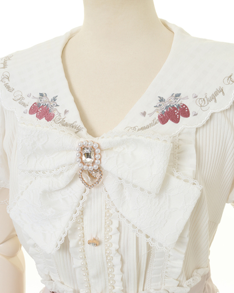 ストロベリー刺繍セーラーリブブラウス ｜ LIZ LISA（リズリサ）公式