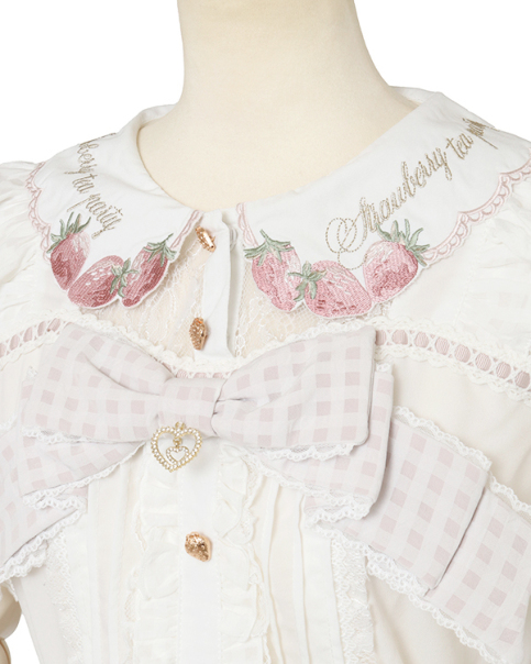 LIZLISA ストロベリー刺繍ブラウス 半袖 リズリサ ブラウス トップス 予約商品】ストロベリー刺繍ブラウス ｜ LIZ LISA（リズリサ）公式通販