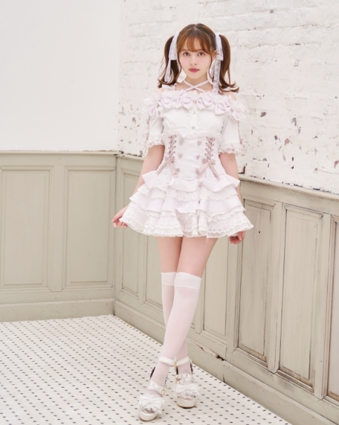 予約商品】ギンガムリボンフリルオフショルトップス ｜ LIZ LISA