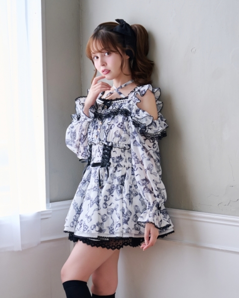 予約商品】リボン柄オフショルシフォンセットアップ ｜ LIZ LISA