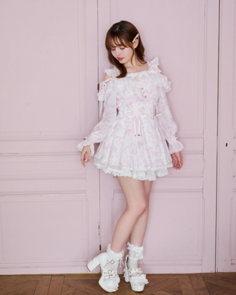 予約商品】リボン柄オフショルシフォンセットアップ ｜ LIZ LISA