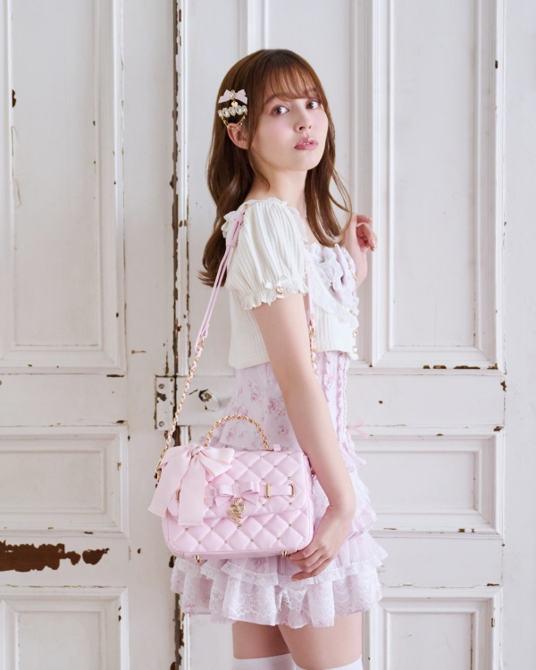 予約商品】キルティングフラップショルダーバッグ ｜ LIZ LISA