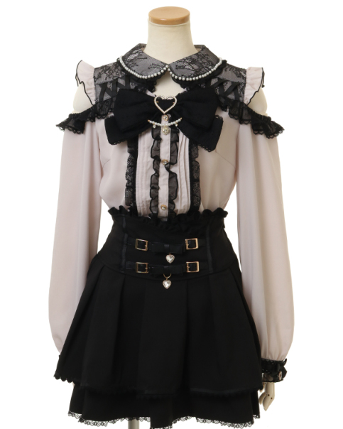 【即日発送】LIZLISA　bigリボンオープンショルダーブラウス 正規品 予約商品】BIGリボンオープンショルダーブラウス ｜ LIZ LISA