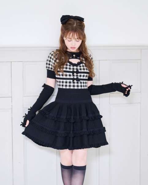 フリーザ リミテッド 予約商品】ギンガムニットカットアウトワンピース ｜ LIZ LISA