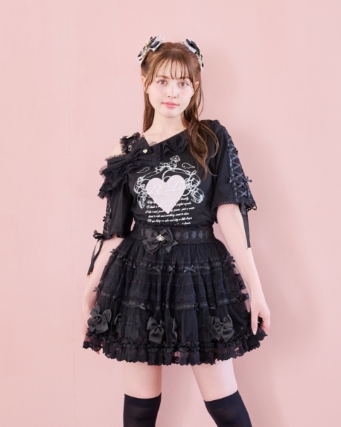 リズリサ　ミニワンピ　オフショル　未使用タグなし　訳あり特価 ビジューリボンミニ丈Aラインコート ｜ LIZ LISA（リズリサ