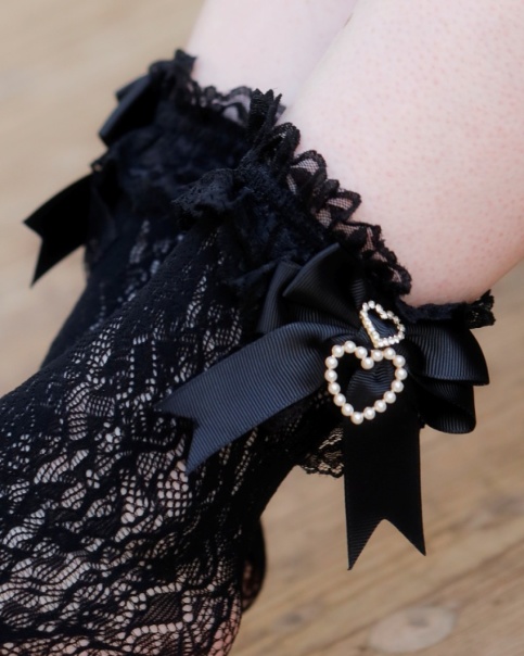 LIZ LISA (リズリサ)２連ハートレースハイソックス◇3足　タグ付き 新品 LIZ LISA on X: 