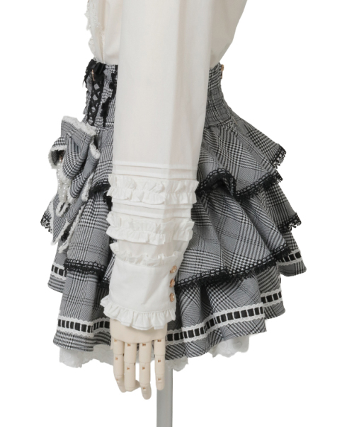 予約商品】ティアードサイドカシュクールスカパン ｜ LIZ LISA