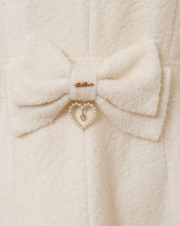 LIZLISA リズリサ サイドハートバックルAラインコート ホワイト サイドハートバックルAラインコート ｜ LIZ LISA（リズリサ）公式通販