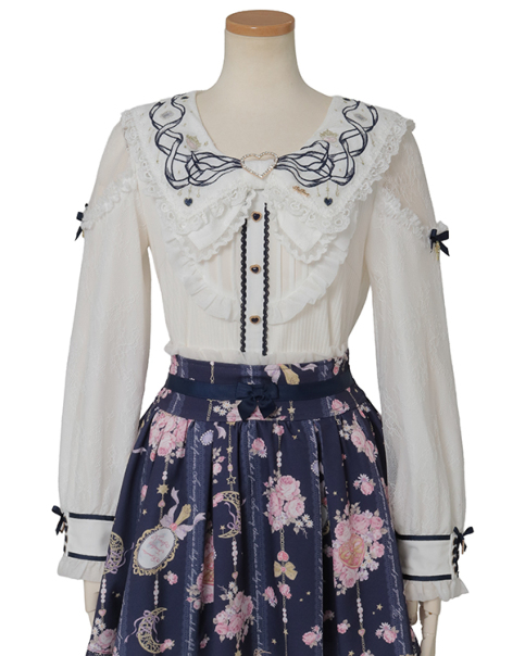 スピリチュアライズド　EUプレス 予約商品】ジュエリーリボン刺繍セーラーリブトップス ｜ LIZ LISA