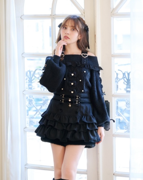 オフショルフェザーニットトップス ｜ LIZ LISA（リズリサ）公式通販