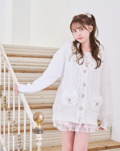 LIZLISA はしごリボン透かしロングカーディガン ブラック はしごリボン透かしロングカーディガン ｜ LIZ LISA（リズリサ