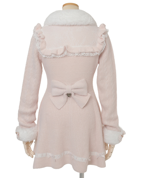 《れい》可愛い「リズリサ」カーディガン(^o^) 予約商品】ファーカラーぺプラムカーディガン ｜ LIZ LISA（リズリサ