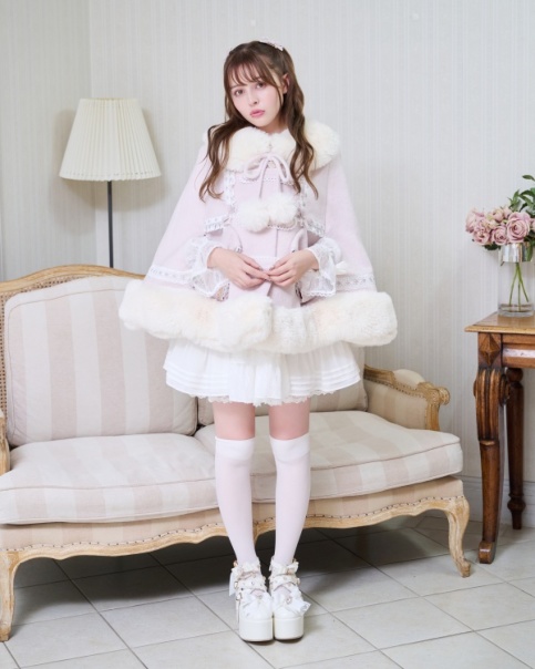 新品未開封】LIZLISA ピンクのポンチョ ❤︎ LIZLISA ポンチョ ピンク