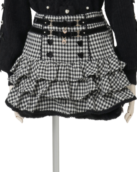 予約商品】裾ファーフリルスカパン ｜ LIZ LISA（リズリサ）公式通販