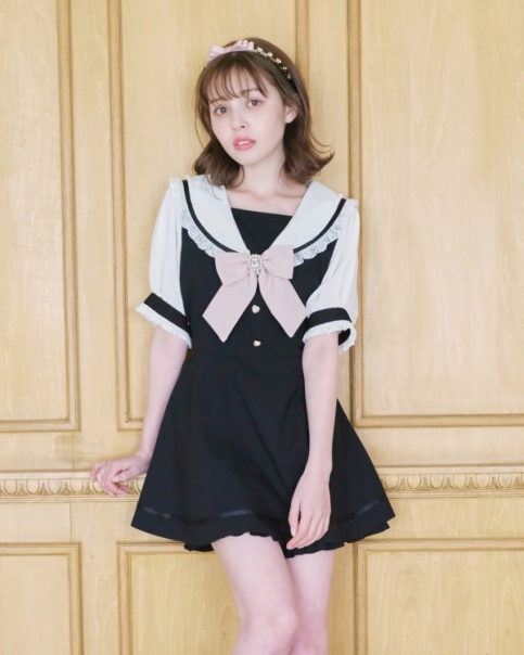 半袖セーラーカラーセットアップ | LIZ LISA(リズリサ)公式通販 半袖セーラーカラーセットアップ | LIZ LISA(リズリサ)公式通販